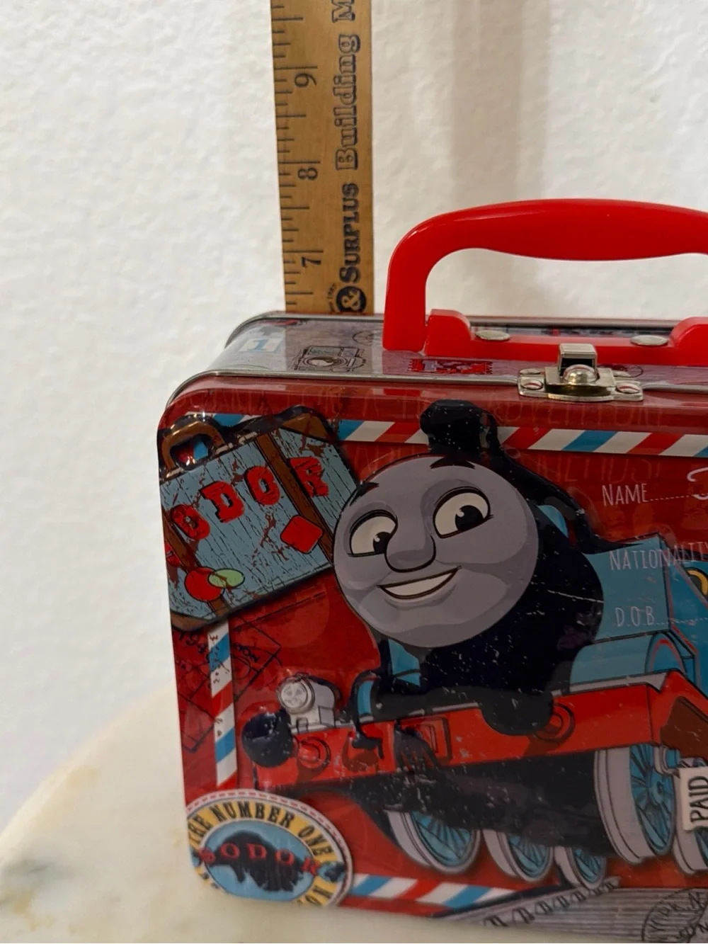 Thomas The Tank Engine Distressed Lunchbox & 24 Piece Complete Puzzle